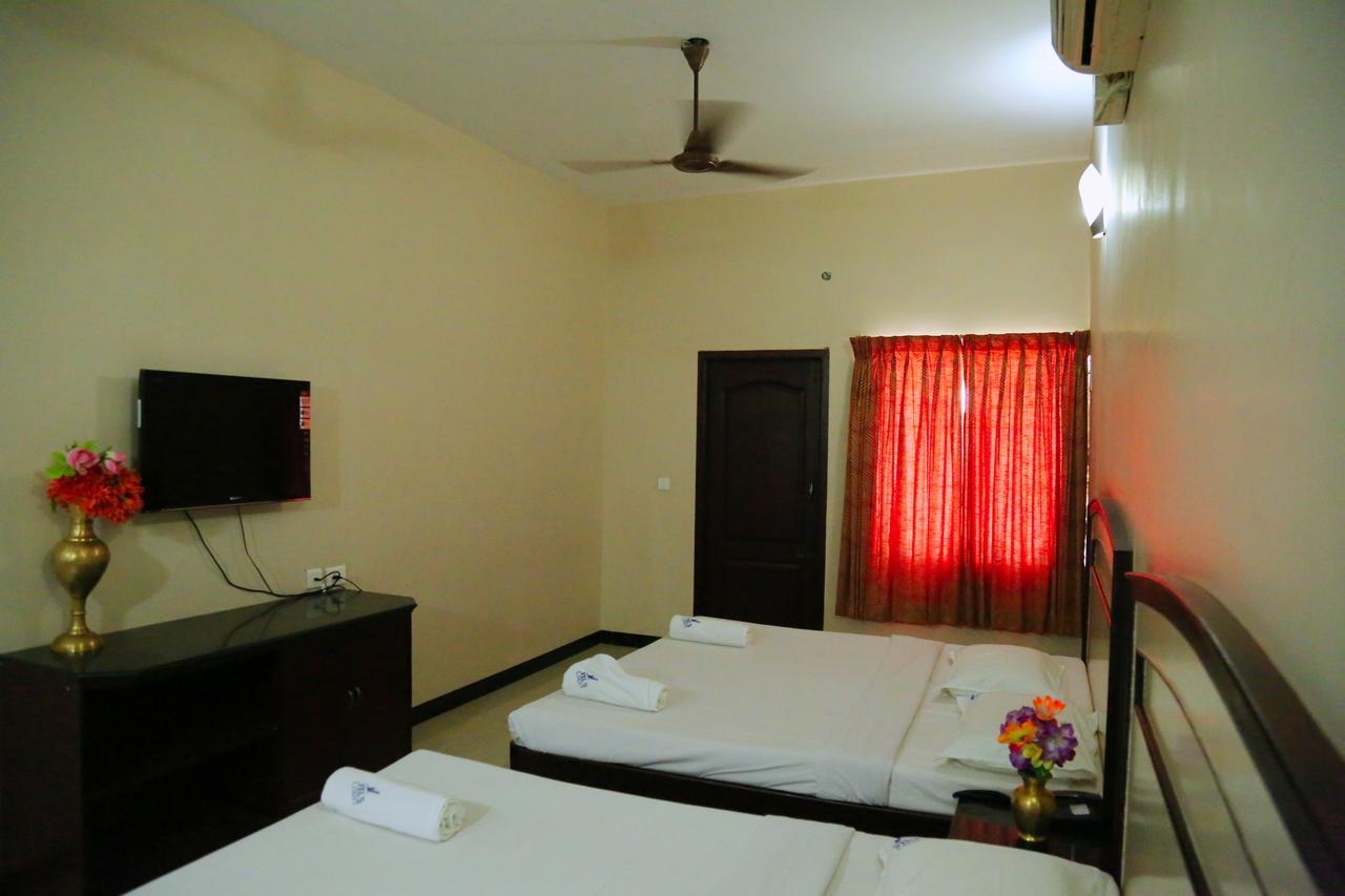 Hotel Vels Court Palani Eksteriør billede